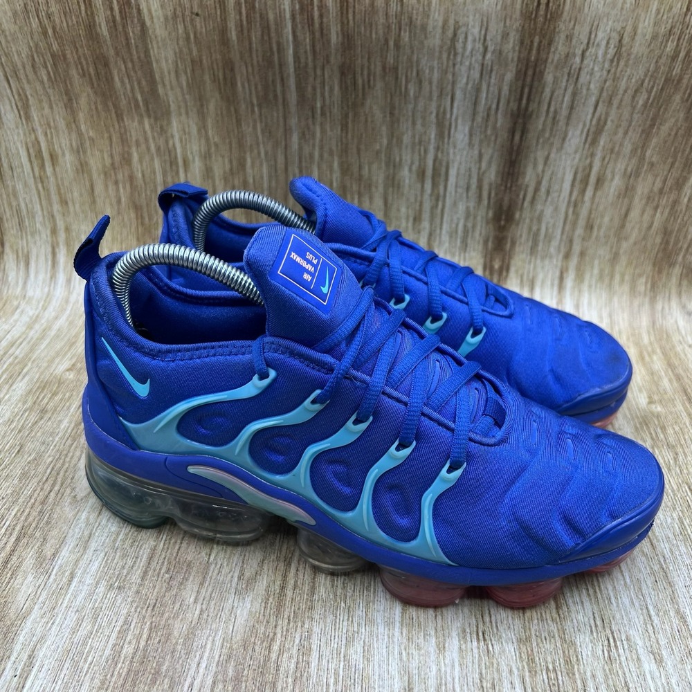 Nike Air VaporMax Plus Men's Size 8 Blue Pink Wavy Overlays Sneakers Shoes